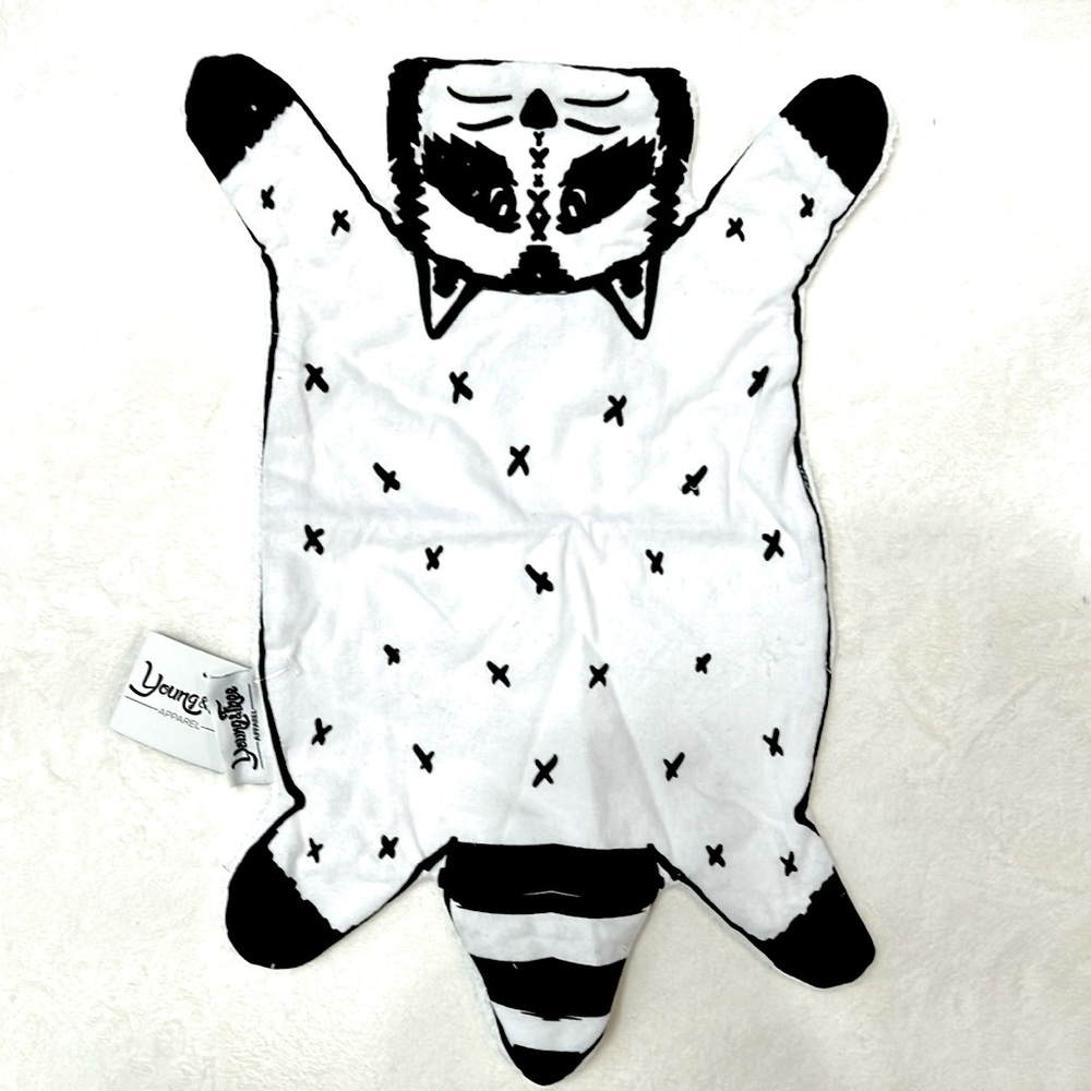 NWT Young & Free Apparel Burp Cloth with Terry Cloth lining